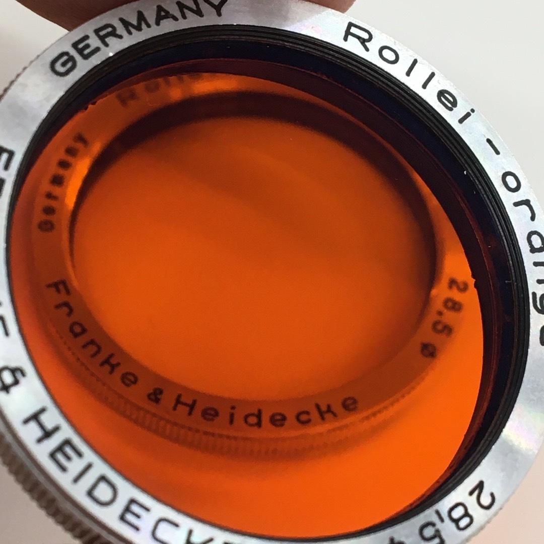 LEICA(ライカ)のROLLEI FLEX ローライ モノクロ用フィルター ドイツ製 2個セット スマホ/家電/カメラのカメラ(フィルムカメラ)の商品写真