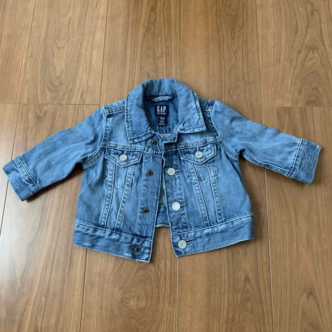 babyGAP(ベビーギャップ)の美品◎GAP デニム ジャケット ベビー 70 Gジャン 子供服 キッズ/ベビー/マタニティのベビー服(~85cm)(ジャケット/コート)の商品写真