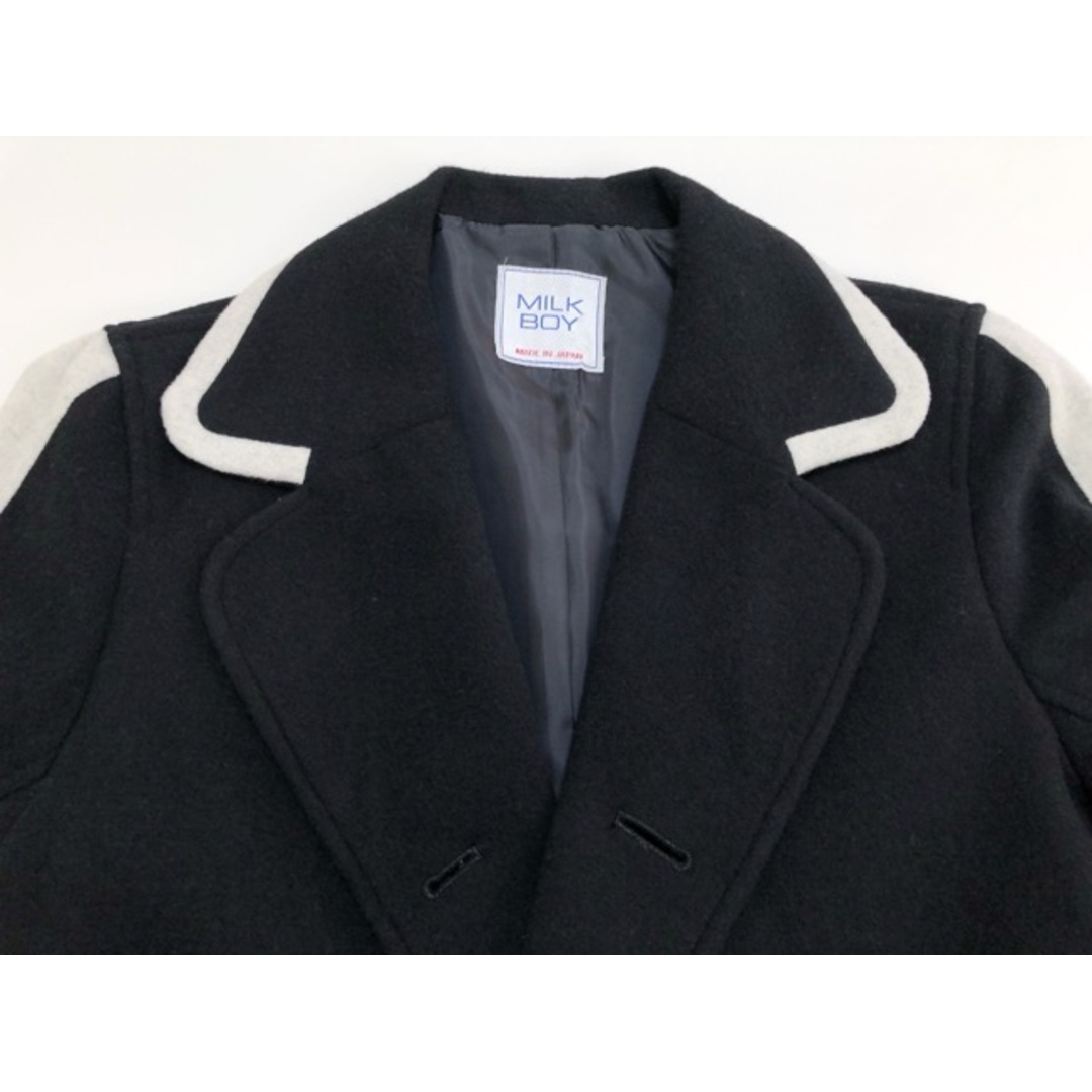 MILKBOY(ミルクボーイ)のMILK BOY（ミルクボーイ）20174110　ラインデザイン　Pコート　ピーコート【E2770-007】 メンズのジャケット/アウター(ピーコート)の商品写真