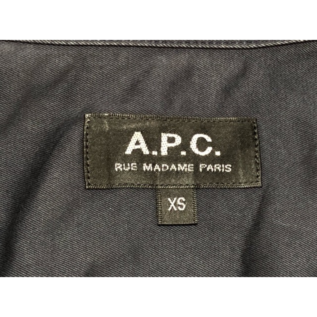 A.P.C(アーペーセー)のA.P.C.（アーペーセー）ボタンダウン　半袖シャツ【E2776-007】 メンズのトップス(シャツ)の商品写真