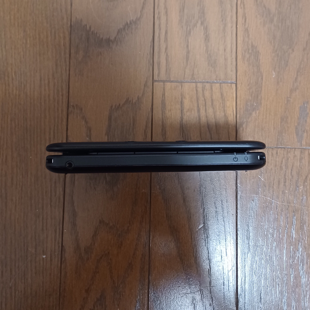 ニンテンドー3DS(ニンテンドー3DS)のニンテンドー3DS LL ブラック 中古 エンタメ/ホビーのゲームソフト/ゲーム機本体(携帯用ゲーム機本体)の商品写真