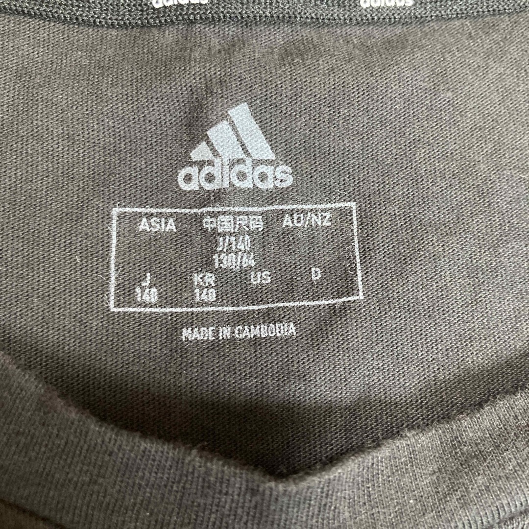 adidas(アディダス)のadidas Tシャツ キッズ/ベビー/マタニティのキッズ服女の子用(90cm~)(Tシャツ/カットソー)の商品写真