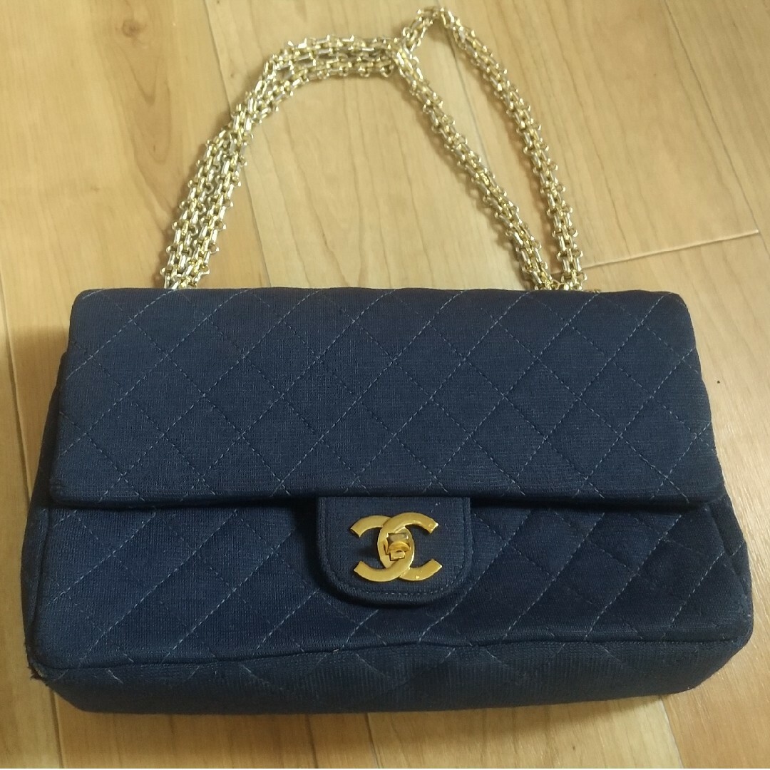 CHANEL(シャネル)のCHANEL☆シャネル バッグ レディースのバッグ(ショルダーバッグ)の商品写真