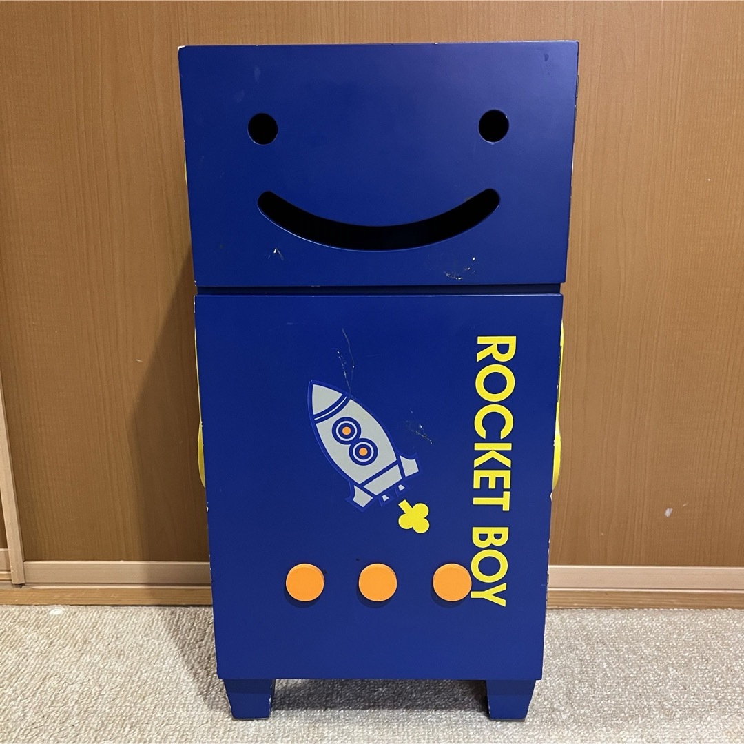 【中古】ロボット型 木製 収納ボックス ロッカー ブルー 51×25×26cm インテリア/住まい/日用品の収納家具(棚/ラック/タンス)の商品写真