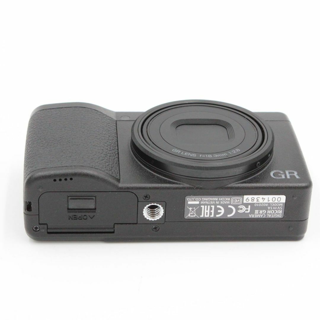ショット数1333回、元箱付き。☆美品☆ RICOH リコー GRIII GR3 ショット数1333回、元箱付き。☆美品☆ RICOH リコー GRIII GR3