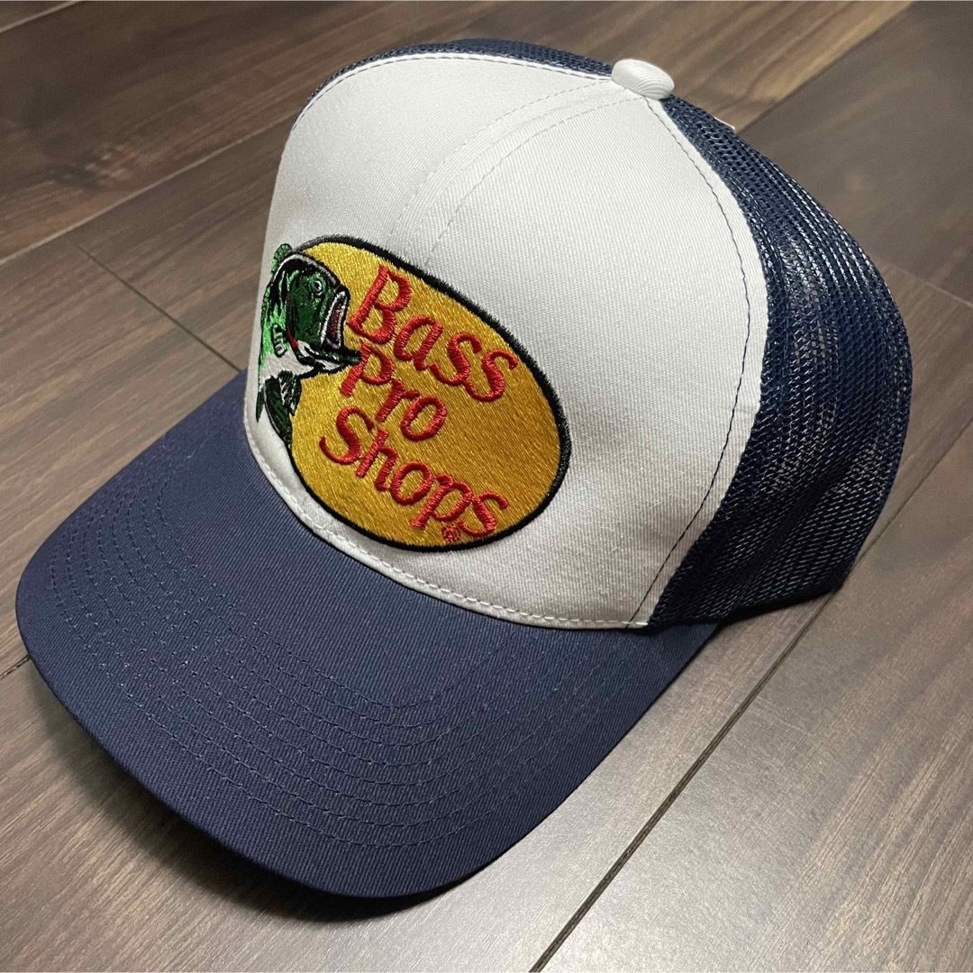Bass Pro Shops バスプロショップ 刺繍　キャップ　ネイビー メンズの帽子(キャップ)の商品写真