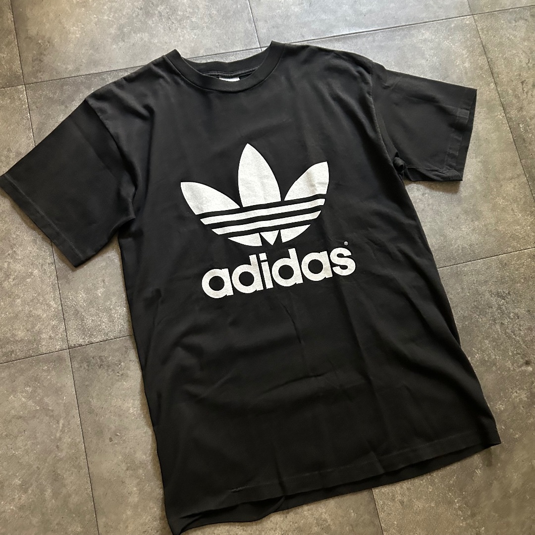 adidas(アディダス)の90s アディダス tシャツ USA製 ブラック M ビックトレフォイル 両面 メンズのトップス(Tシャツ/カットソー(半袖/袖なし))の商品写真