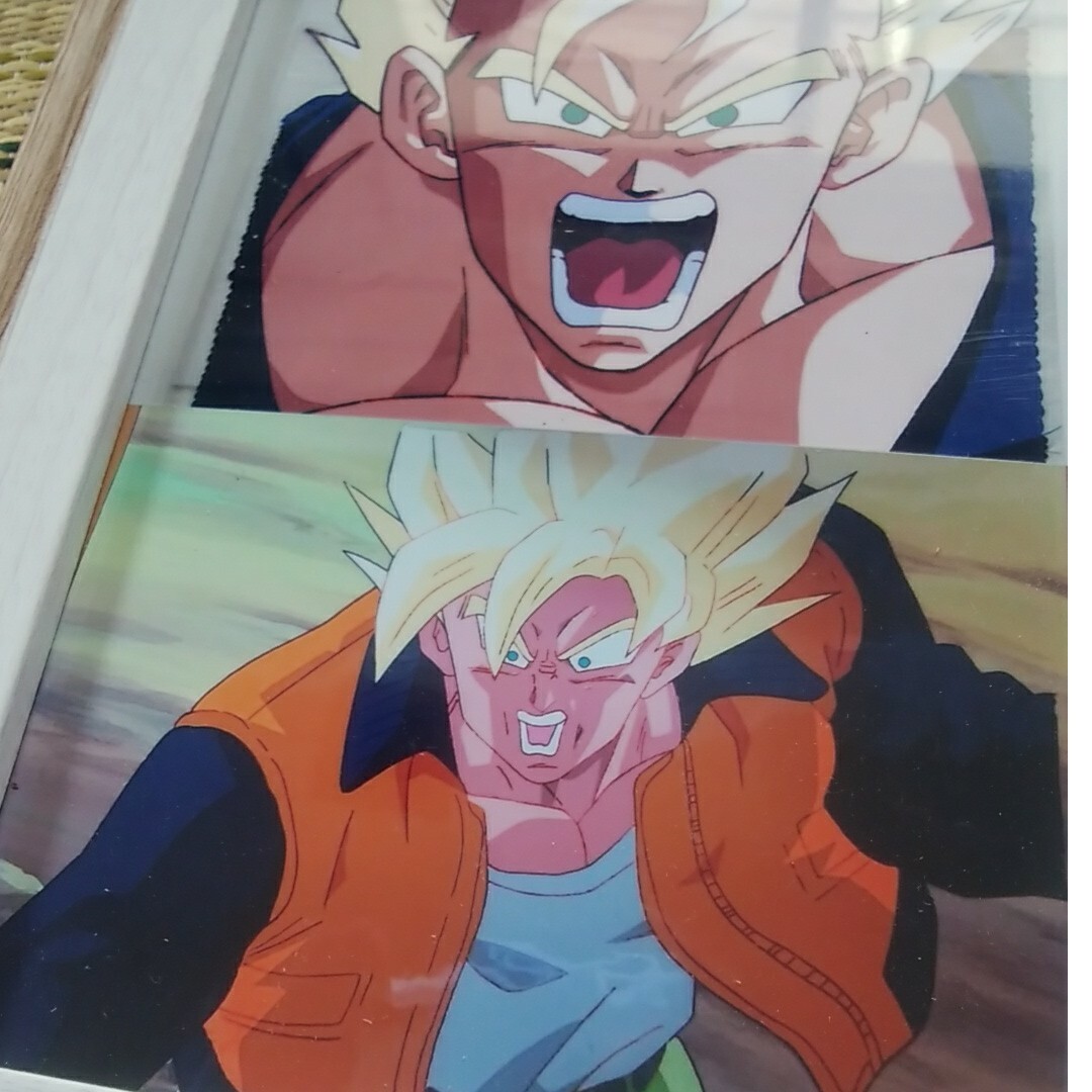 貴重　ドラゴンボール　フィルム生写真　孫悟空と孫悟飯　木材フォトフレーム付 エンタメ/ホビーの美術品/アンティーク(絵画/タペストリー)の商品写真