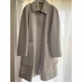 Hermes - 【新品未使用】エルメス 2023秋冬 カシミヤコート 白 34の Hermes - 【新品未使用】エルメス 2023秋冬 カシミヤコート 白 34の