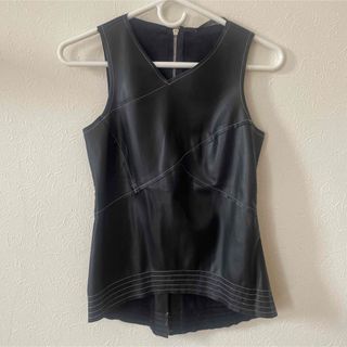 ザラ(ZARA)のZARA BASIC(カットソー(半袖/袖なし))