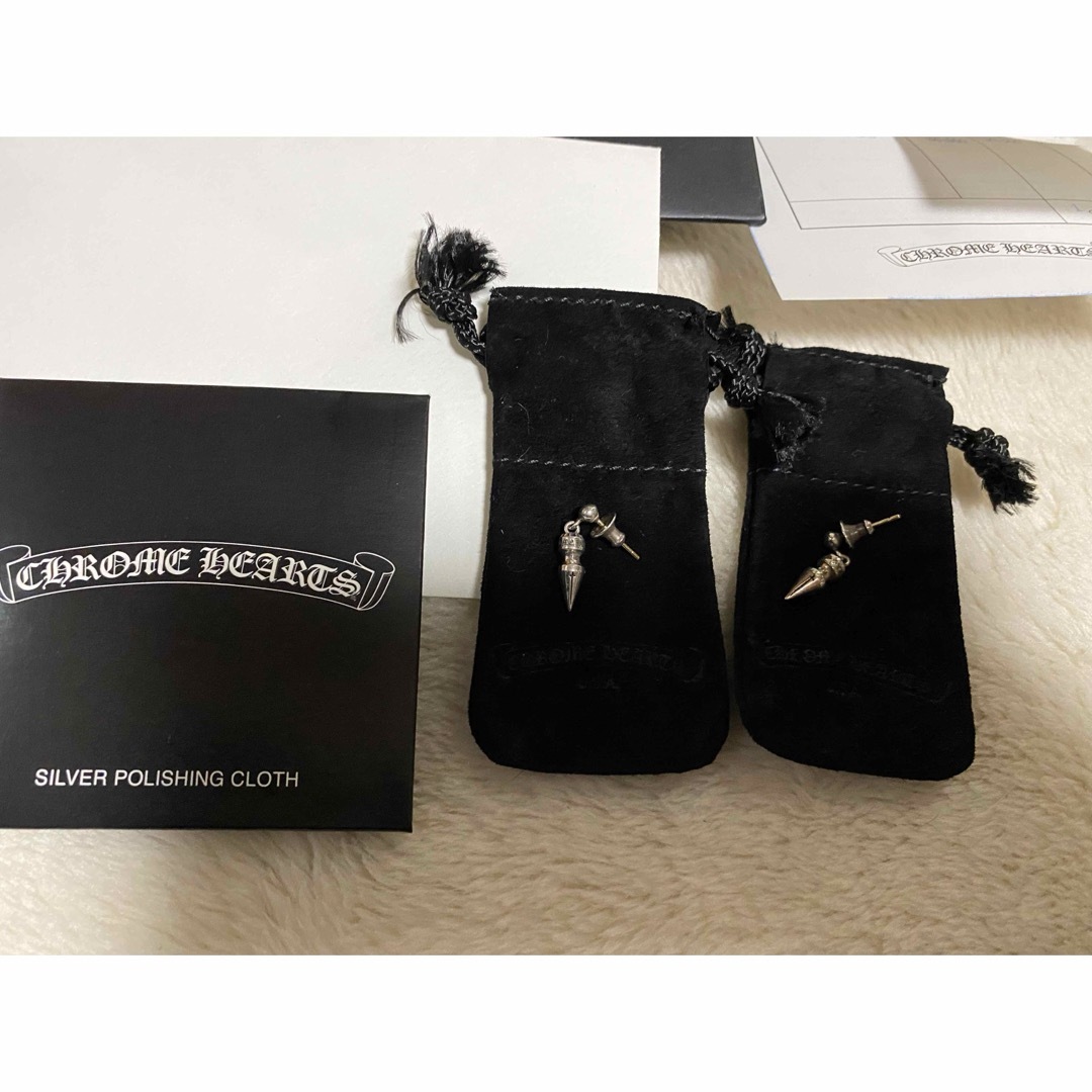 Chrome Hearts(クロムハーツ)のchrome hearts スパイク　ドロップ　ピアス　確実正規品　2つセット メンズのアクセサリー(ピアス(片耳用))の商品写真