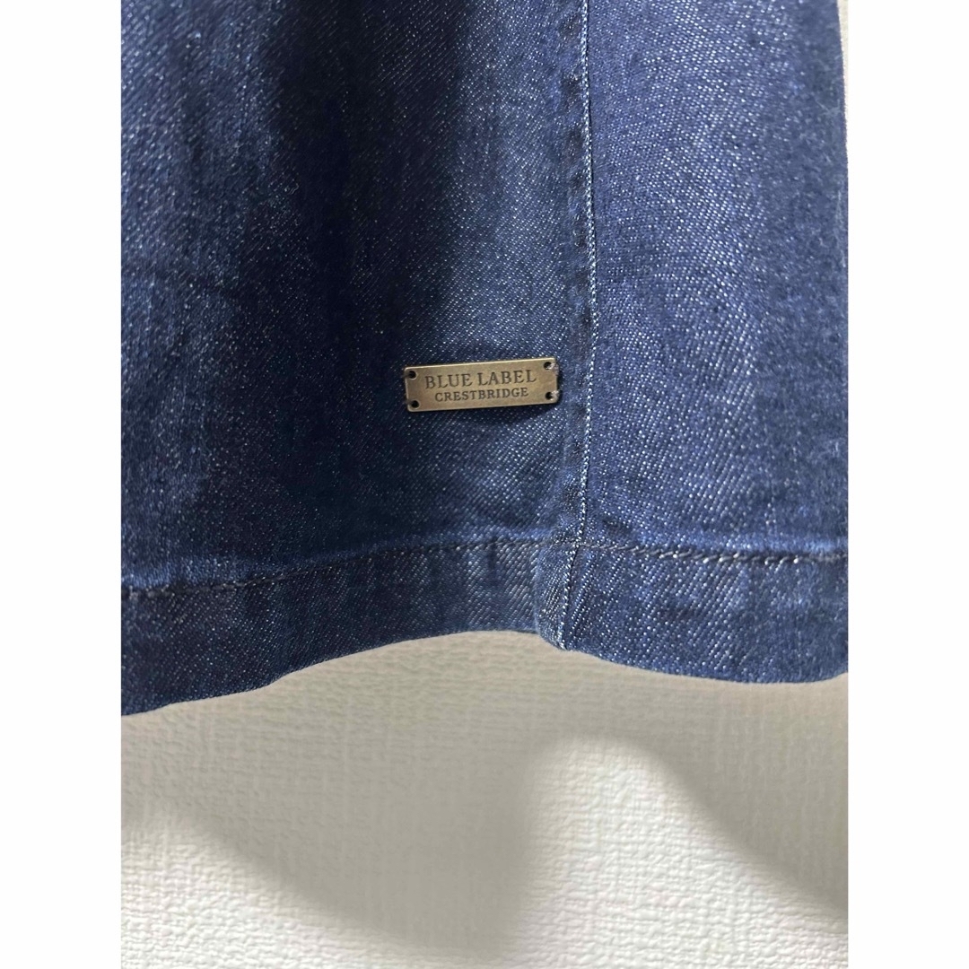 BURBERRY BLUE LABEL(バーバリーブルーレーベル)のBURBERRY BLUE LABEL デニムワンピース 夏服  レディースのワンピース(ひざ丈ワンピース)の商品写真