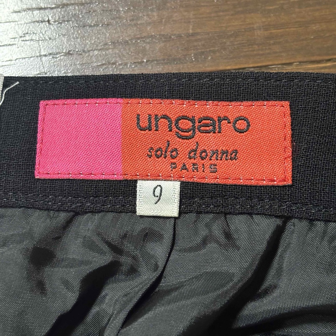 U by ungaro(ユーバイウンガロ)のUNGARO ウンガロ❗️タイトスカート　ひざ丈　毛100％　薄地　春　9号 レディースのスカート(ひざ丈スカート)の商品写真