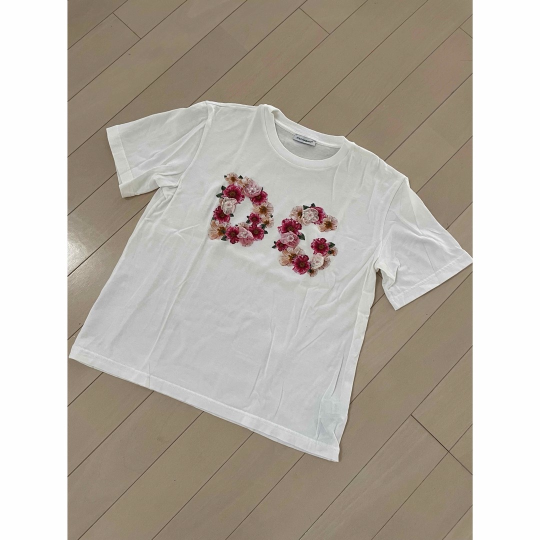 DOLCE&GABBANA(ドルチェアンドガッバーナ)のドルチェ&ガッバーナ　Tシャツ　11/12 キッズ/ベビー/マタニティのキッズ服女の子用(90cm~)(Tシャツ/カットソー)の商品写真