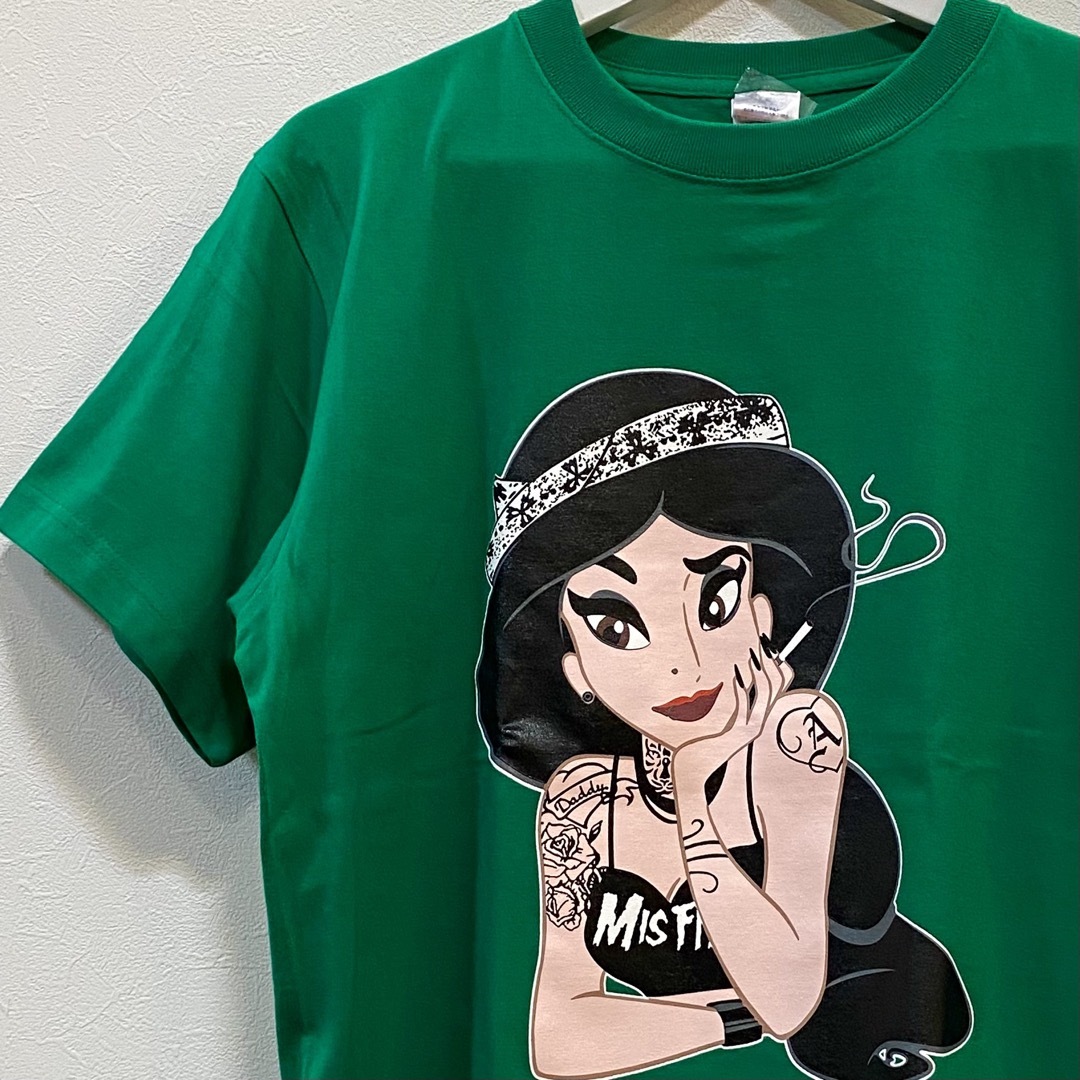 男女兼用ダークプリンセス 悪プリンセス Tシャツ タトゥー悪ジャスミン／グリーン メンズのトップス(Tシャツ/カットソー(半袖/袖なし))の商品写真