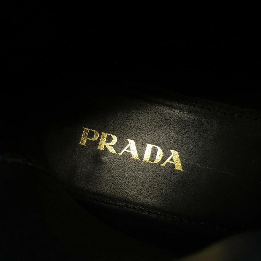 PRADA(プラダ)のプラダ PRADA ブーツ メンズの靴/シューズ(ブーツ)の商品写真