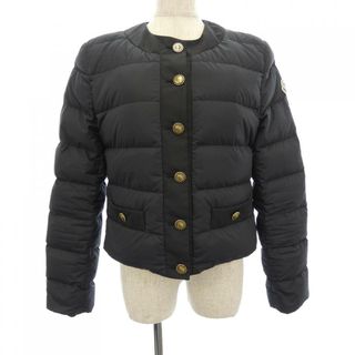 モンクレール MONCLER ダウンジャケット