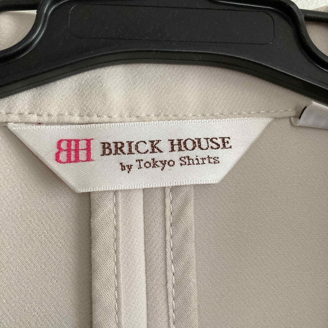 BRICK HOUSE by Tokyo Shirts(ブリックハウスバイトウキョウシャツ)のベージュジャケット　LLサイズ レディースのジャケット/アウター(その他)の商品写真