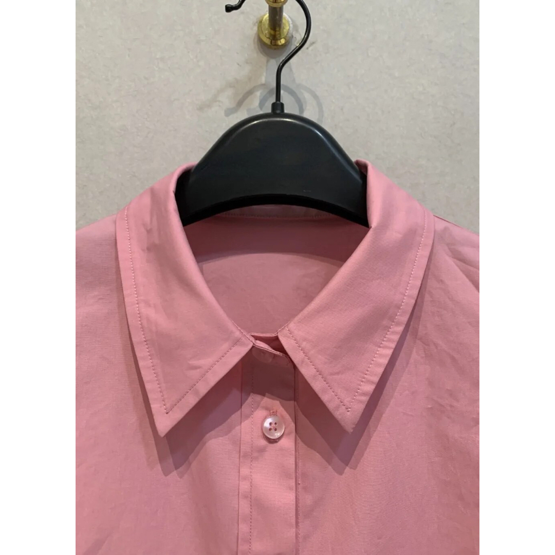 machatt マチャット　スモッキングシャツ　 レディースのトップス(シャツ/ブラウス(長袖/七分))の商品写真