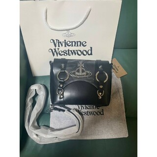 ヴィヴィアンウエストウッド(Vivienne Westwood)のヴィヴィアンウェストウッドショルダーバッグ　ショップ袋、保存袋付き(ショルダーバッグ)