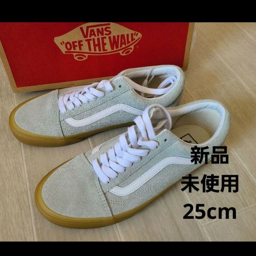 VANS(ヴァンズ)のバンズ VANS OLD SKOOL 未使用　新品オールドスクール 25cm レディースの靴/シューズ(スニーカー)の商品写真