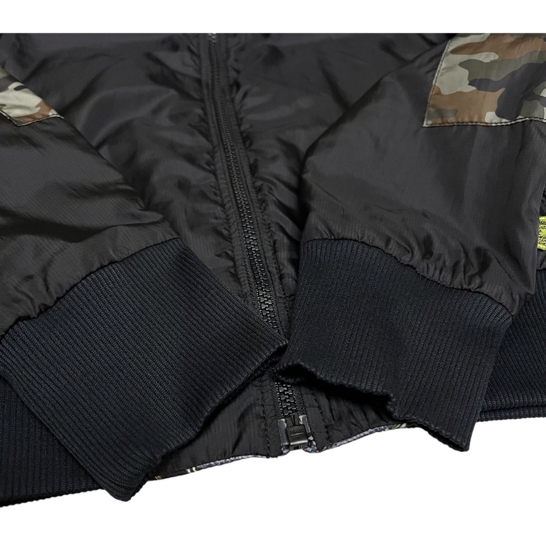PUMA(プーマ)のPUMA XLARGE　REVERSIBLE WOVEN JACKET Mサイズ メンズのジャケット/アウター(ブルゾン)の商品写真