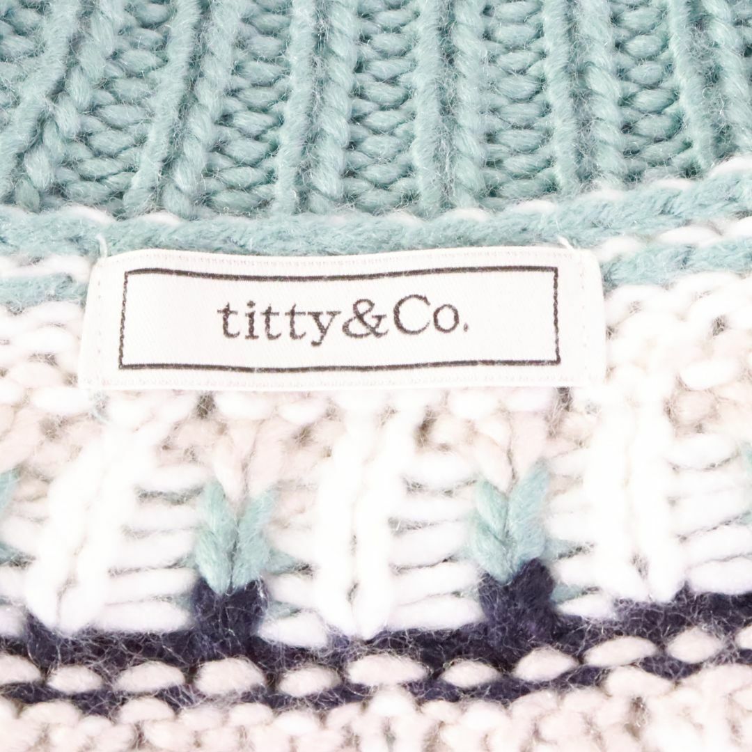 titty&co(ティティアンドコー)のTITTY&CO ティティ&コー　ニットセーター　長袖　青　白　フリー レディースのトップス(ニット/セーター)の商品写真