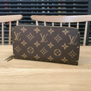 ルイヴィトン(LOUIS VUITTON)の新品同様 ルイヴィトン 現行 モノグラム ジッピーウォレット 長財布(財布)