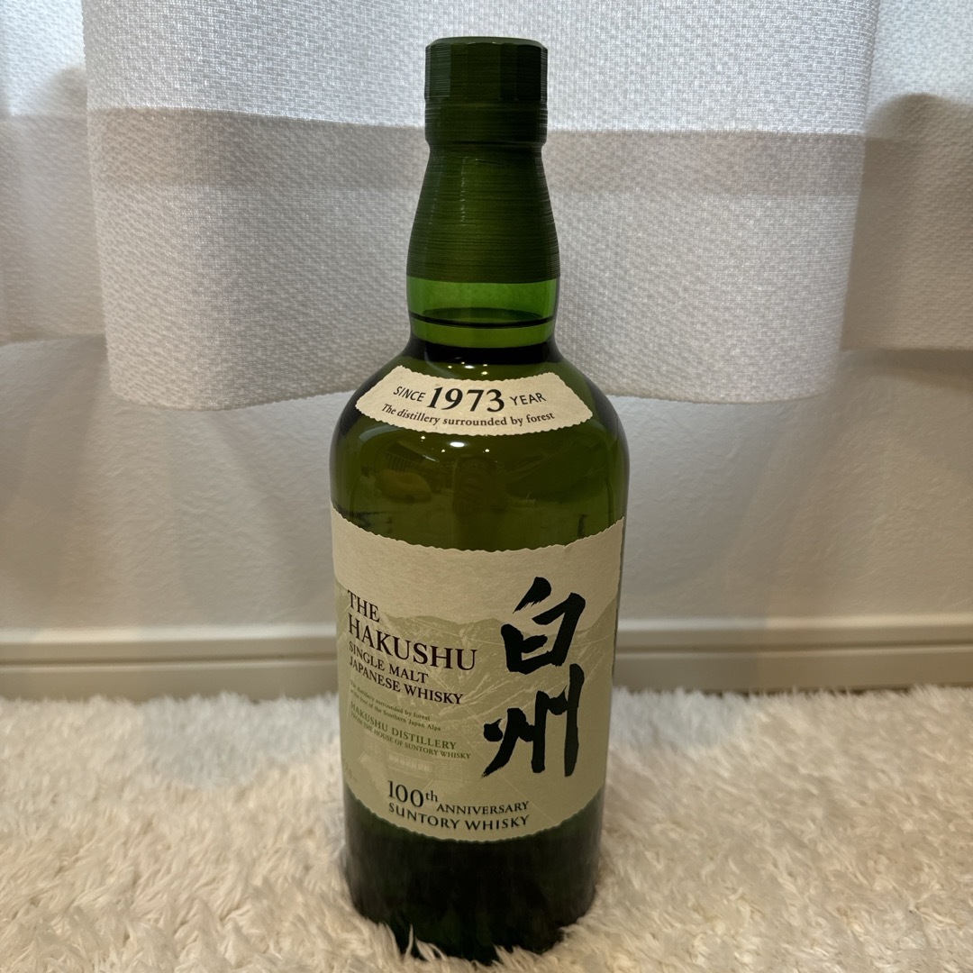 サントリー(サントリー)の白州　700ml 100周年記念（新品未開封） 食品/飲料/酒の酒(ウイスキー)の商品写真