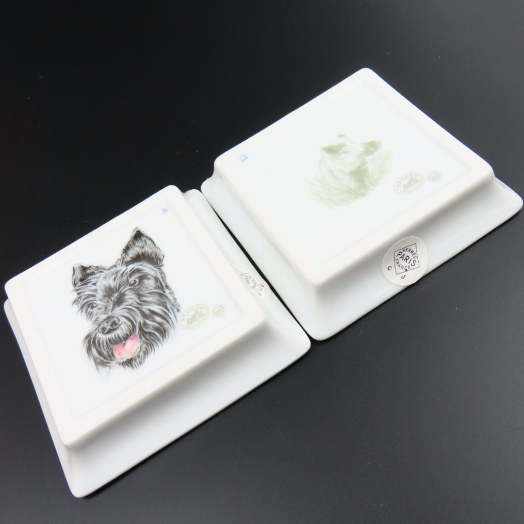 Hermes(エルメス)の未使用品 HERMES エルメス トレイセット 小皿 2点 食器 SWTTISH TERRIER 犬 ぶた インテリア 皿 陶器 イエロー ユニセックス【中古】 インテリア/住まい/日用品のキッチン/食器(食器)の商品写真