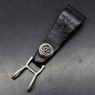 クロムハーツ(Chrome Hearts)のクロムハーツ【CHROMEHEARTS】【保証書付】 ベルトループ / フローラルボタン 【中古】121519(財布)