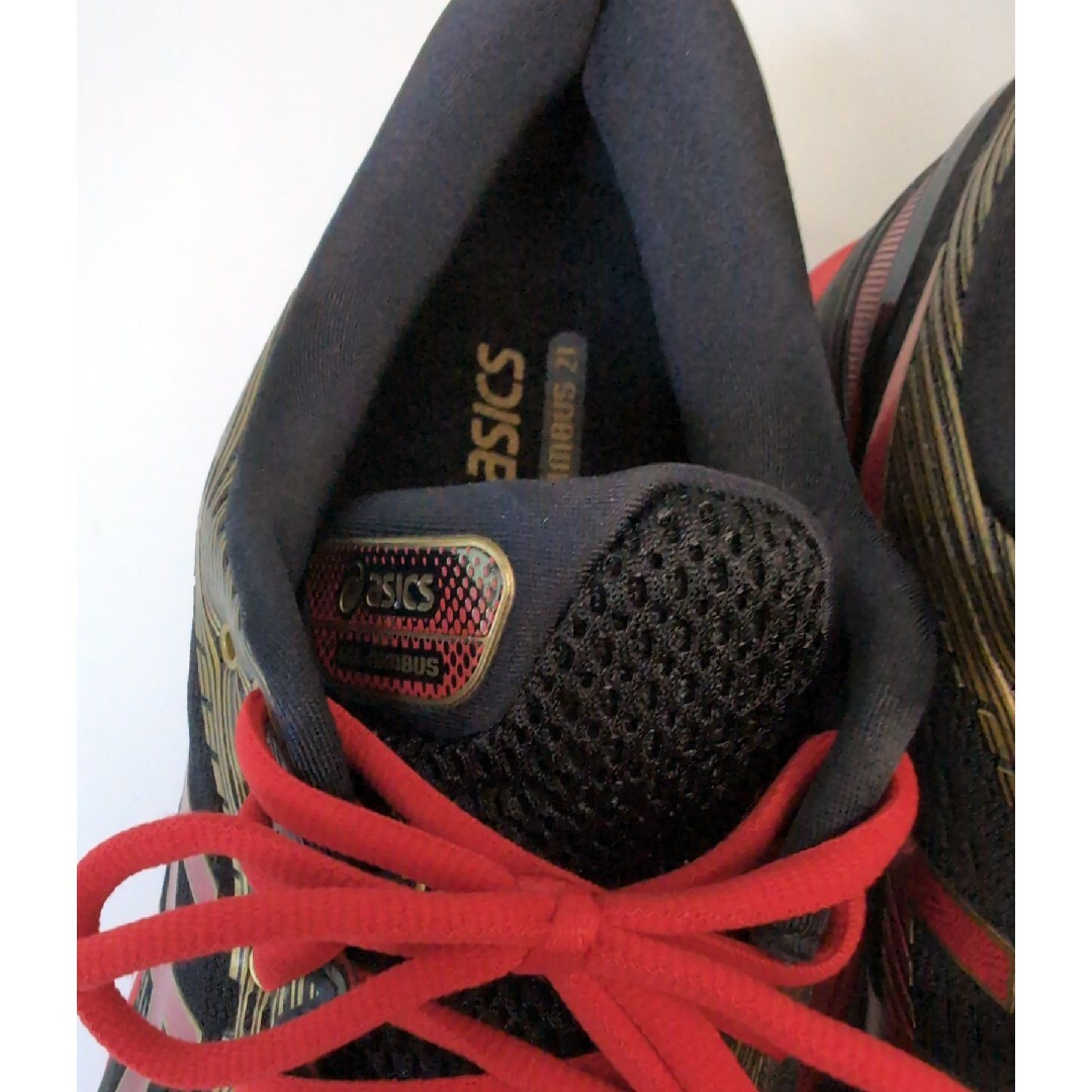 asics(アシックス)のasics GEL-NIMBUS 21 28.5cm メンズの靴/シューズ(スニーカー)の商品写真