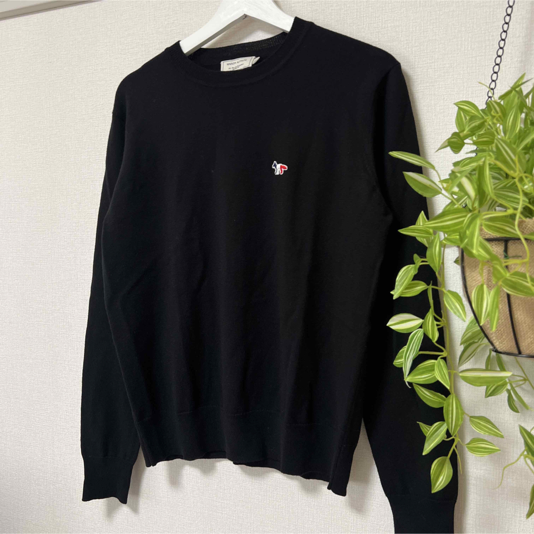 MAISON KITSUNE'(メゾンキツネ)のMAISONKITSUNE セーター　薄手　黒 メンズのトップス(ニット/セーター)の商品写真