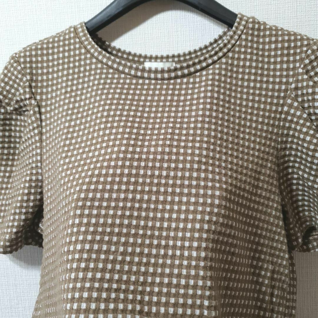 GU(ジーユー)のジーユー　タックスリーブT　tシャツ　カットソー　レーディス　半袖　ブラウス レディースのトップス(Tシャツ(半袖/袖なし))の商品写真