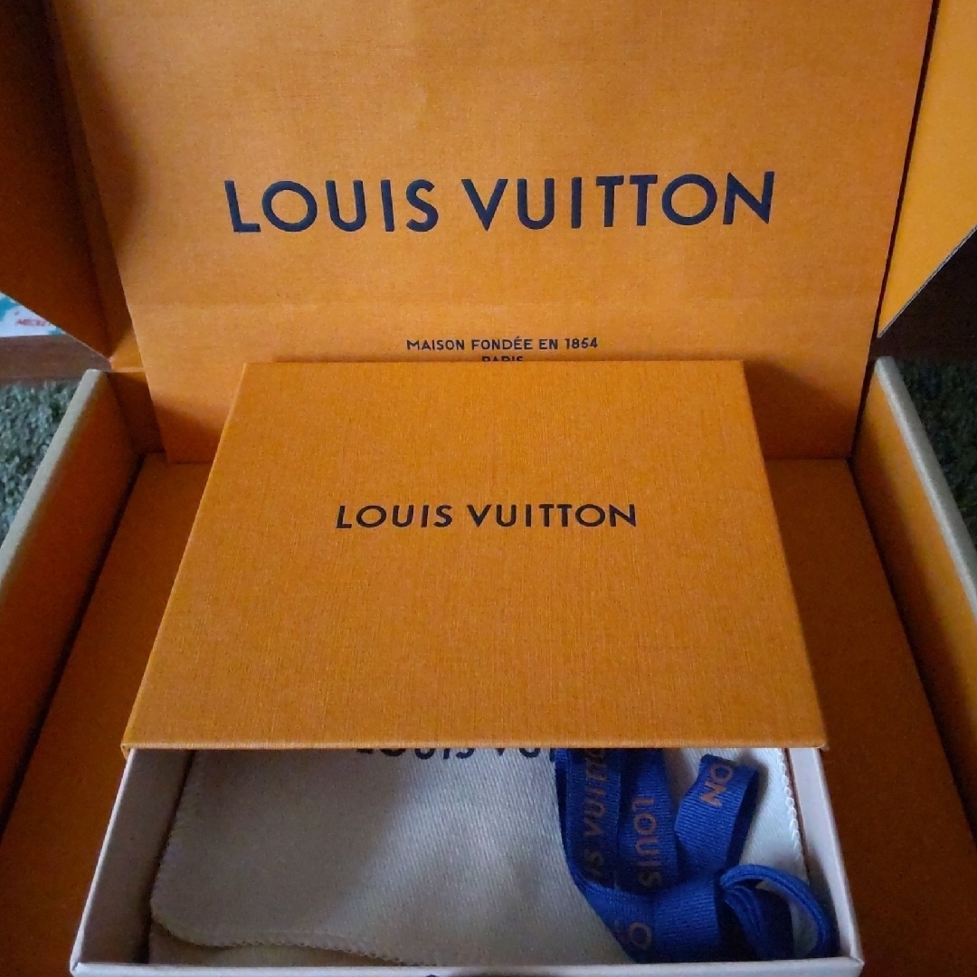 LOUIS VUITTON(ルイヴィトン)のルイヴィトン　ポルトフォイユ　ヴィクトリーヌ　美品♡ レディースのファッション小物(財布)の商品写真