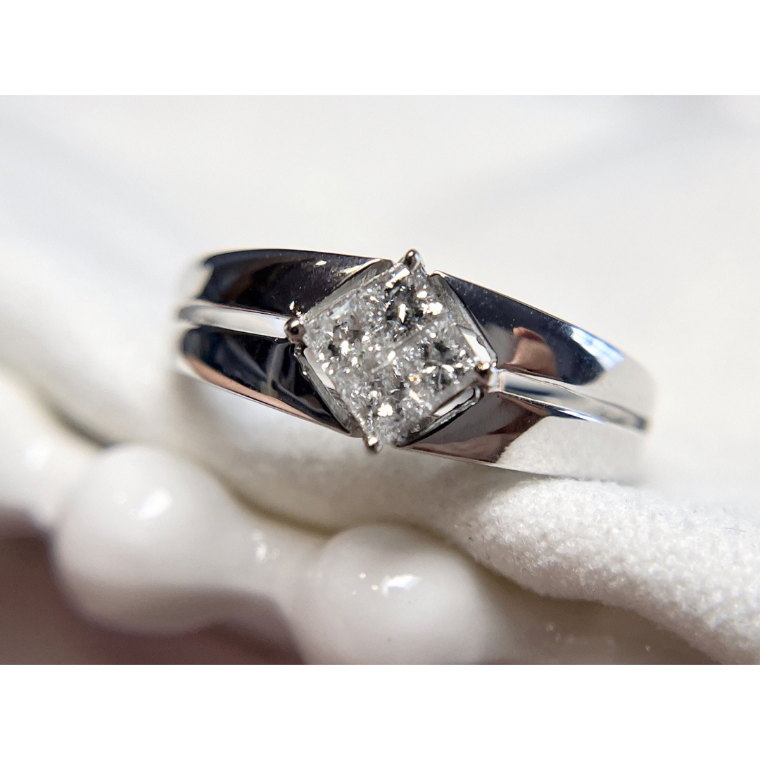 [新品同様]K18WGホワイトゴールド天然ダイヤモンドプリンセスカットリング指輪 レディースのアクセサリー(リング(指輪))の商品写真