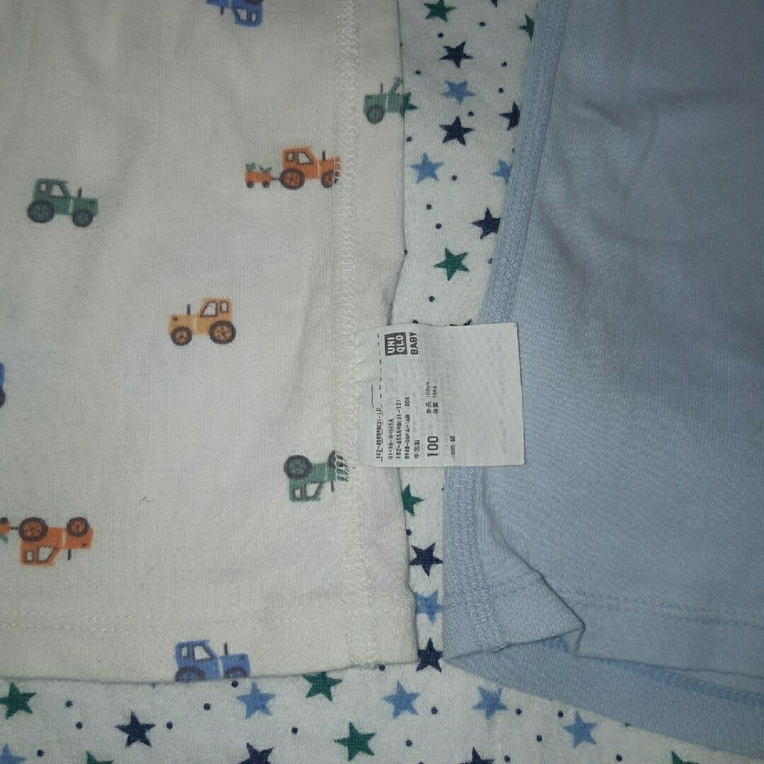 UNIQLO(ユニクロ)のユニクロ　半袖下着4枚　100size キッズ/ベビー/マタニティのキッズ服女の子用(90cm~)(下着)の商品写真