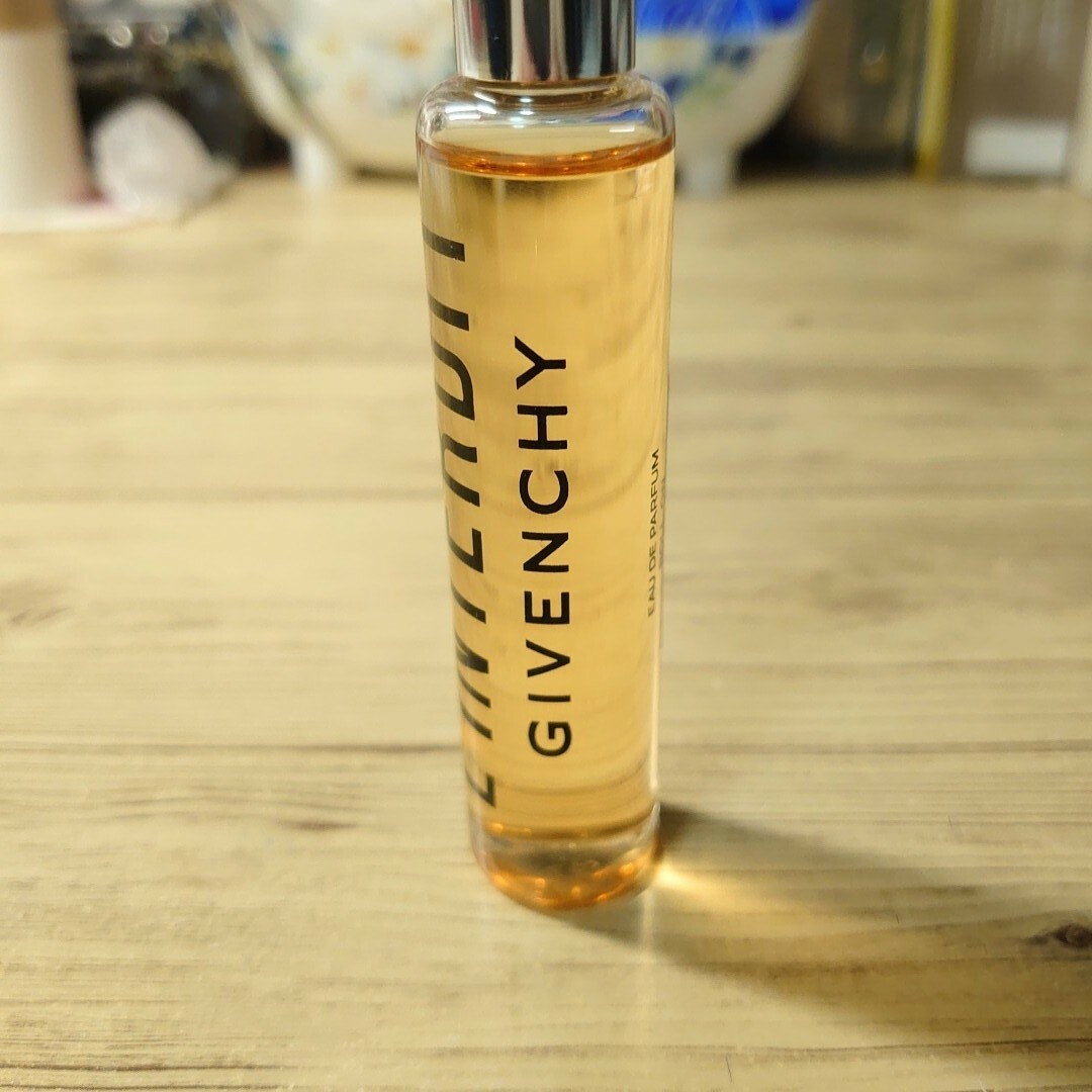 GIVENCHY(ジバンシィ)のGIVENCHY  ランテルディ オーデパルファム  20ml ロールオン コスメ/美容の香水(香水(女性用))の商品写真