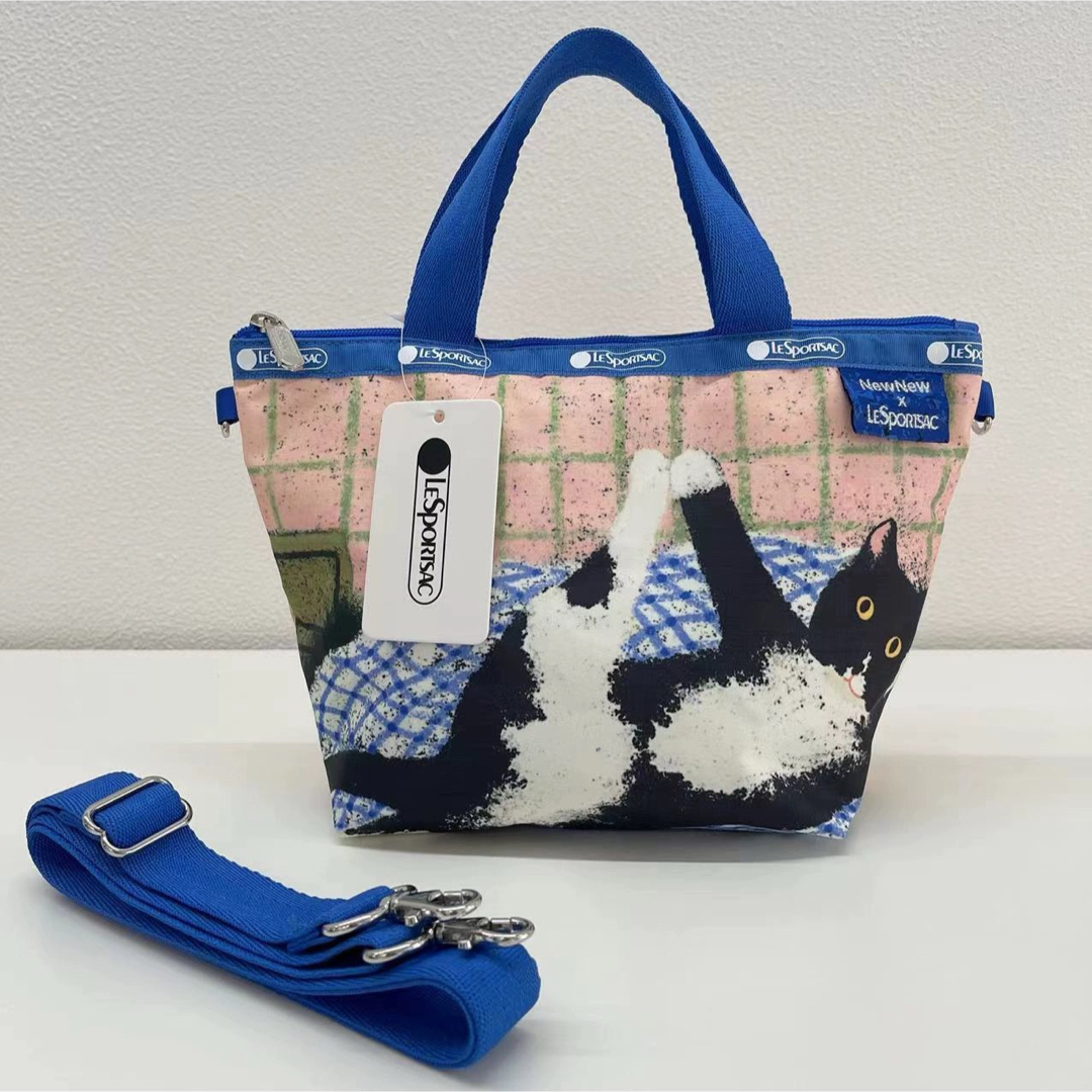 LeSportsac(レスポートサック)の【新品】レスポートサック137 キャットコンパクトショルダーバッグ　トートバッグ レディースのバッグ(ショルダーバッグ)の商品写真