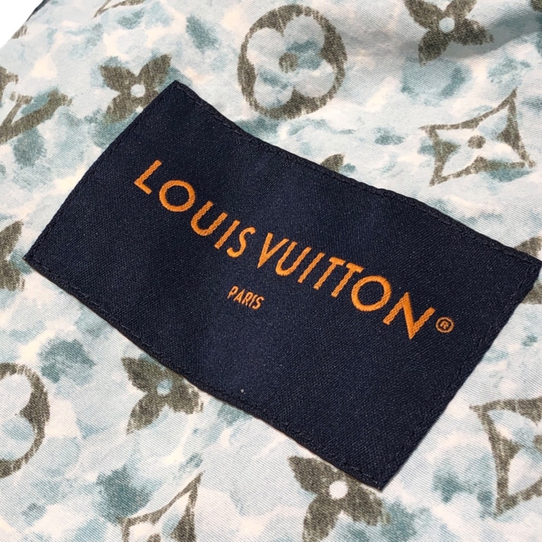 LOUIS VUITTON(ルイヴィトン)の　ルイ・ヴィトン LOUIS VUITTON モノグラムプリンテッドウィンドブレーカー HPB10W ブルー ナイロン メンズ ナイロンジャケット メンズのジャケット/アウター(ナイロンジャケット)の商品写真
