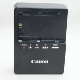 キヤノン(Canon)の❤️Canon キャノン バッテリーチャージャー 充電器 LC-E6❤️(デジタル一眼)