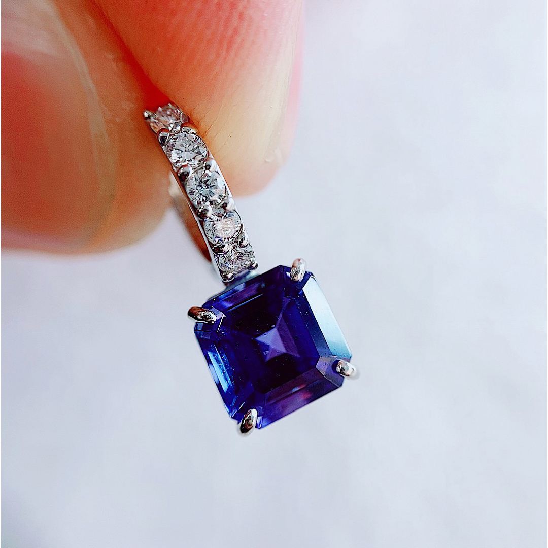 ★3.55ct★✨タンザナイト0.24ctダイヤモンドプラチナピアスイヤリング レディースのアクセサリー(ピアス)の商品写真