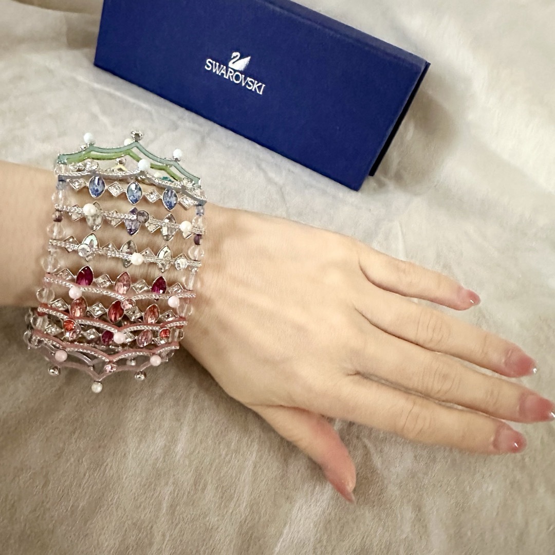 SWAROVSKI - 未使用SwarovskiレインボークリスタルNEON SWAROVSKI - 未使用SwarovskiレインボークリスタルNEON