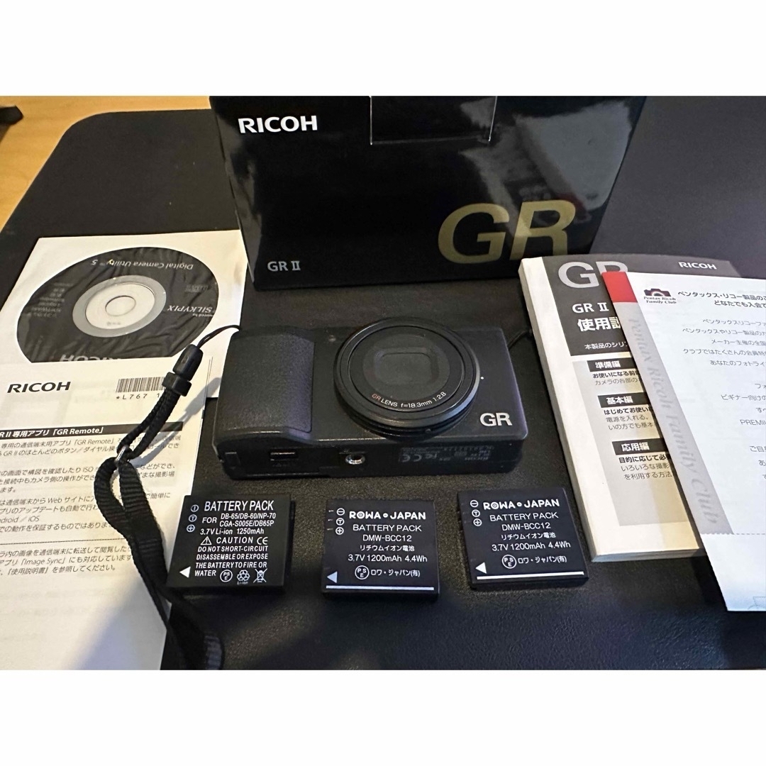 RICOH(リコー)のリコー RICOH GRII 美品 スマホ/家電/カメラのカメラ(コンパクトデジタルカメラ)の商品写真