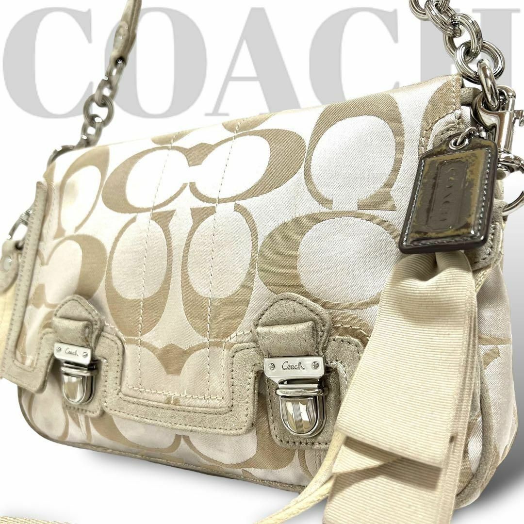 COACH(コーチ)の美品 コーチ 2way　ショルダーバッグ トートバッグ　シグネチャー　斜め掛け レディースのバッグ(ショルダーバッグ)の商品写真