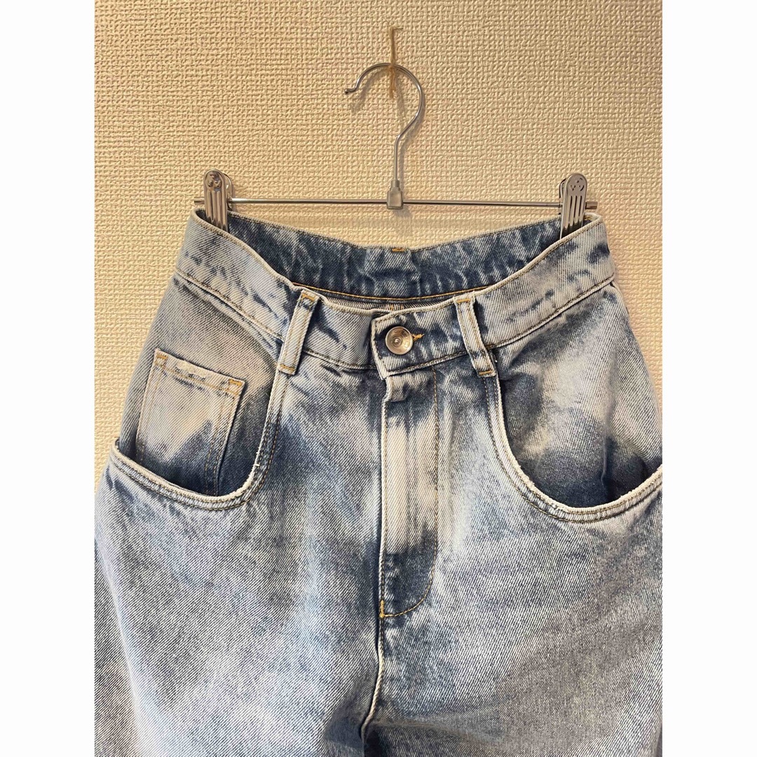 Maison Martin Margiela(マルタンマルジェラ)の■ Maison Margiela デニム ジーンズ スラッシュ ディテール ■ レディースのパンツ(デニム/ジーンズ)の商品写真