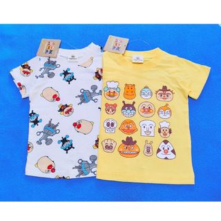 アンパンマン(アンパンマン)の新品　90cm　アンパンマン　それいけ!半袖Ｔシャツ2枚セット　総柄iv×Y(Tシャツ/カットソー)