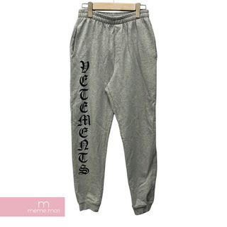 ヴェトモン(VETEMENTS)のVETEMENTS 2020SS Gothic Logo Drawstring Sweat Pant SS20PA321 ヴェトモン ゴシックロゴドローストリングスウェットパンツ グレー サイズM 【240326】【中古-B】【me04】(スラックス/スーツパンツ)