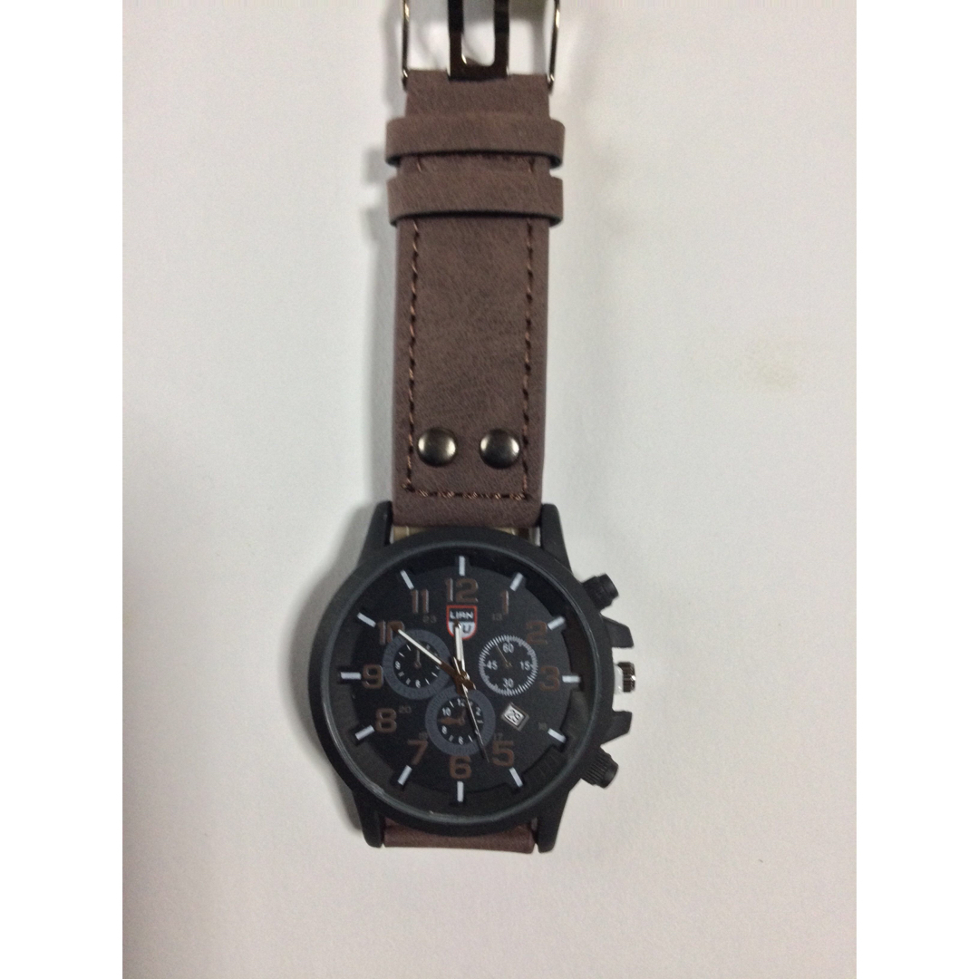 ファッションメンズ時計レザークォーツ時計ミリタリーカレンダー腕時計 レディースのファッション小物(腕時計)の商品写真