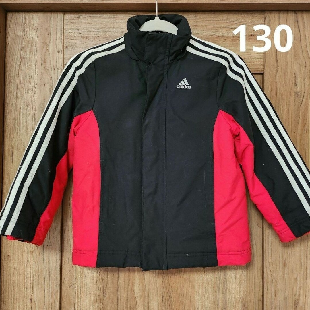 adidas(アディダス)のadidas　アウター　130 キッズ/ベビー/マタニティのキッズ服男の子用(90cm~)(ジャケット/上着)の商品写真